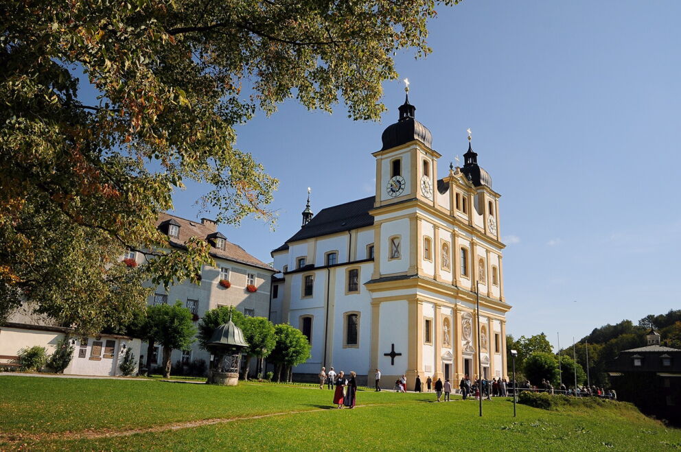Genießen Sie eines der bedeutendsten Ausflugsziele in Bergheim Umgebung. Der Wahlfahrtkirche in der Nähe von Salzburg in Maria Plain